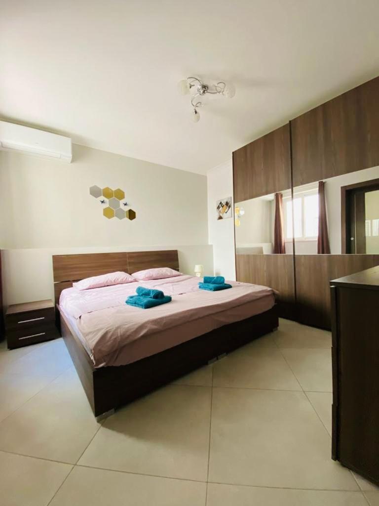 Mela Apartment 1 St. Paul's Bay Exterior photo